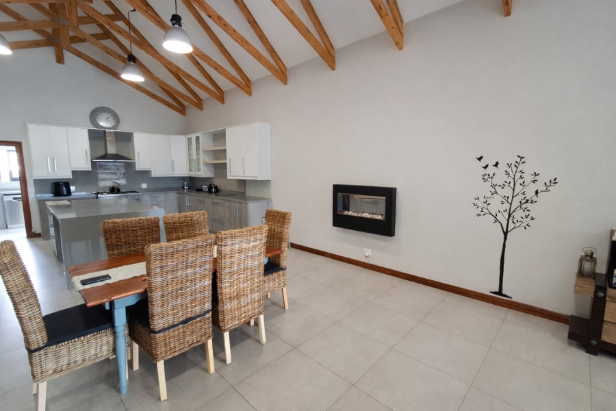 4 Bedroom Property for Sale in Heron Banks Golf Estate Free State